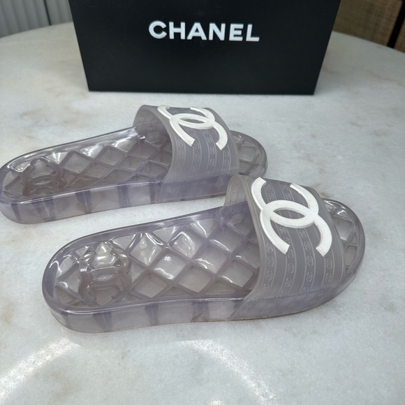 Chanel clear CC Pool slides size 39 - Picture 3 of 5